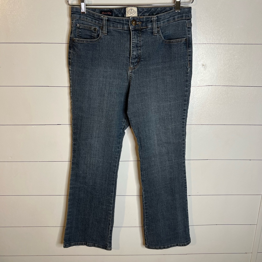ST JOHNS BAY BOOTCUT JEANS SZ 12S